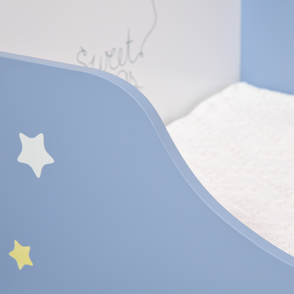 Kids’ Toddler Bed with Stars & Balloon Design – Blue & White