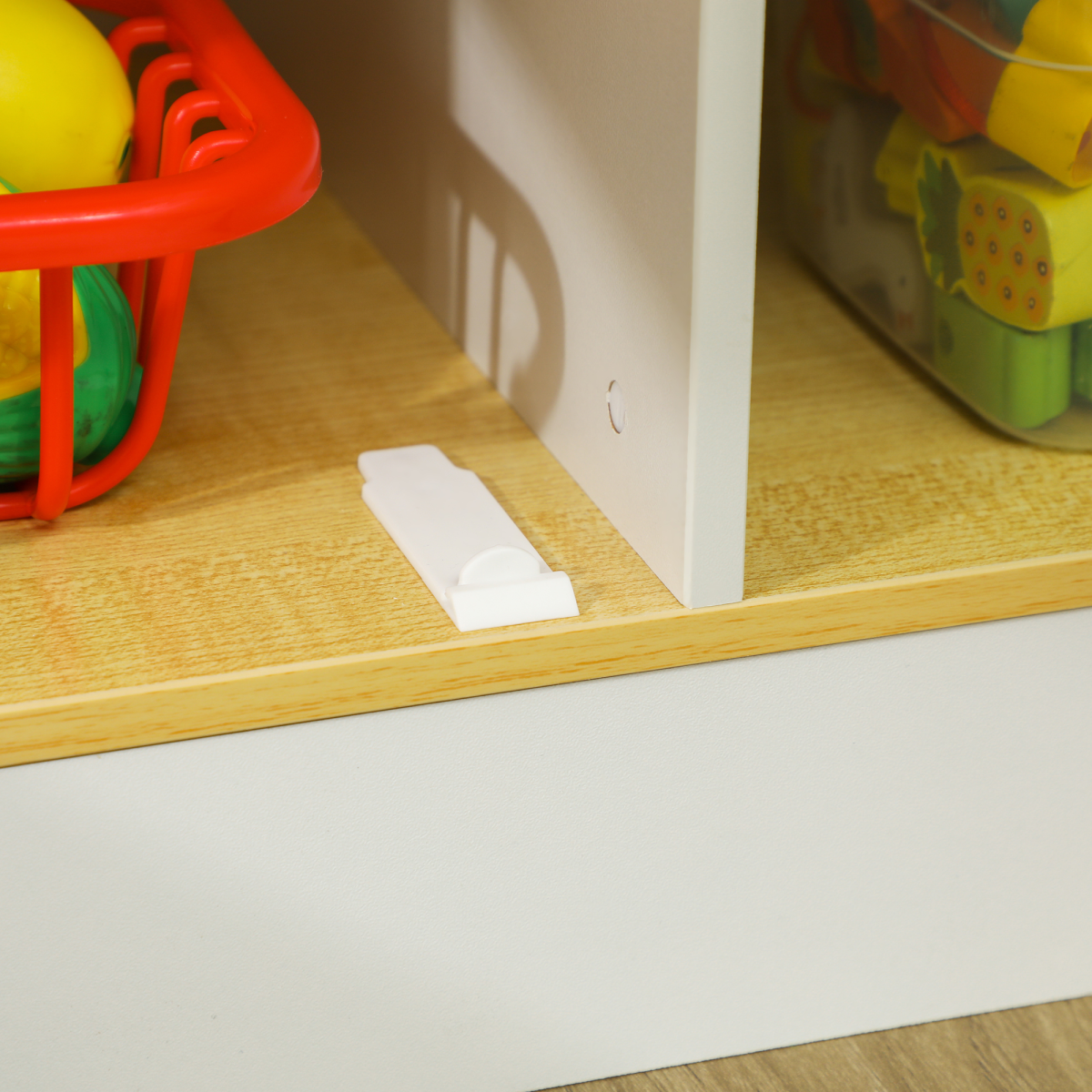 Kids Wooden Kitchen Playset with Lights, Sounds & Accessories ā White.