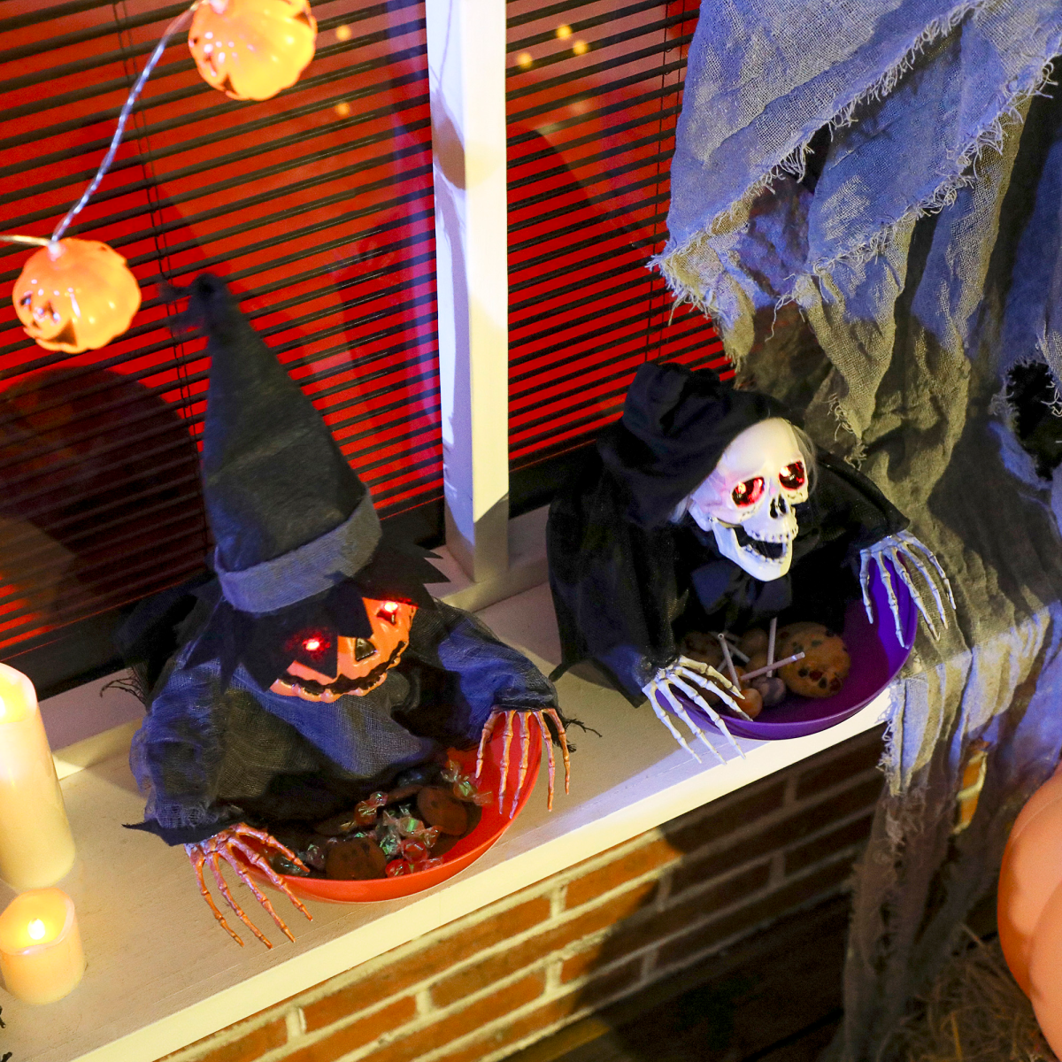 Halloween Ghost Candy Bowls with Sound & Light – 2-Piece Set