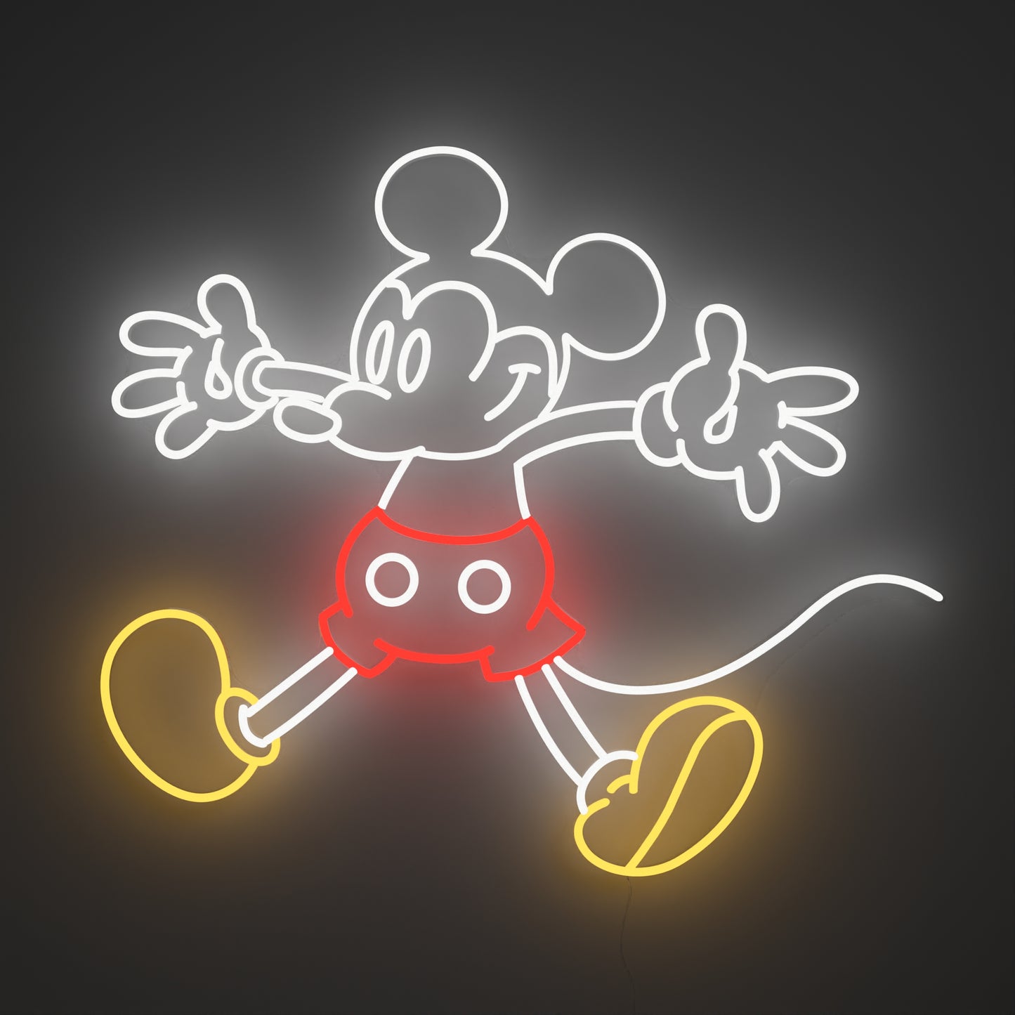 YELLOWPOP DISNEY GIANT MICKEY